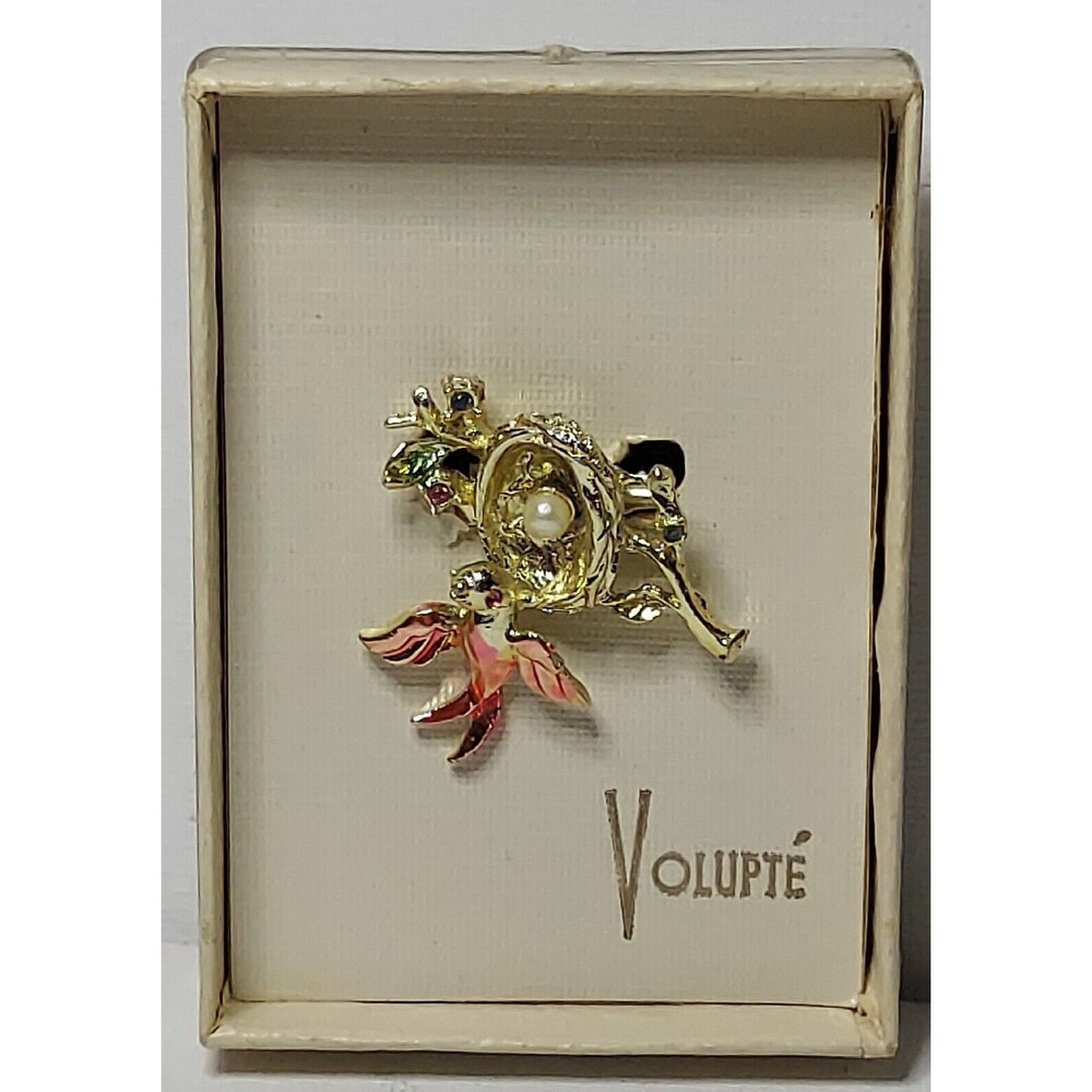 Volupte Pink Bird and nest  with faux pearl egg 1.25"